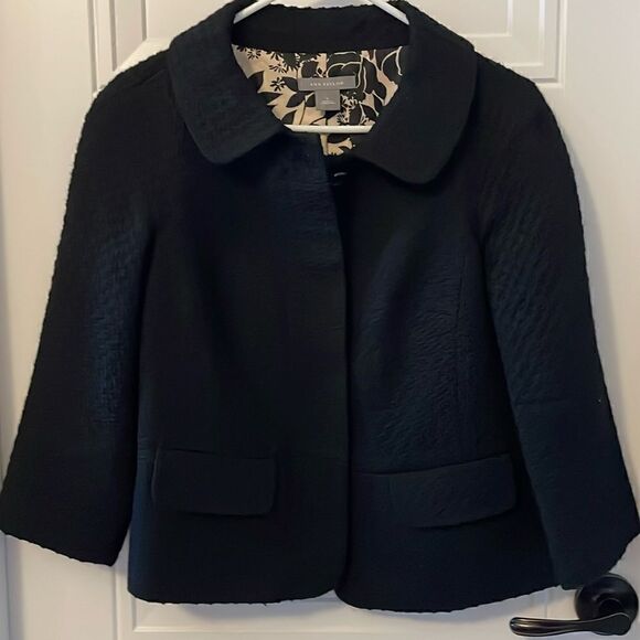 Ann Taylor Black Boucle Cropped Jacket - Picture 1 of 7